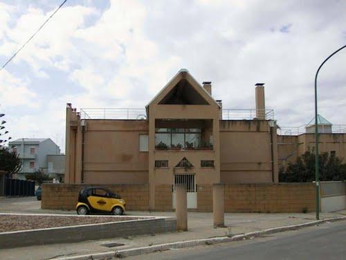 Gibellina - Casa del Farmacista di F_Purini e L.Thermes.jpg